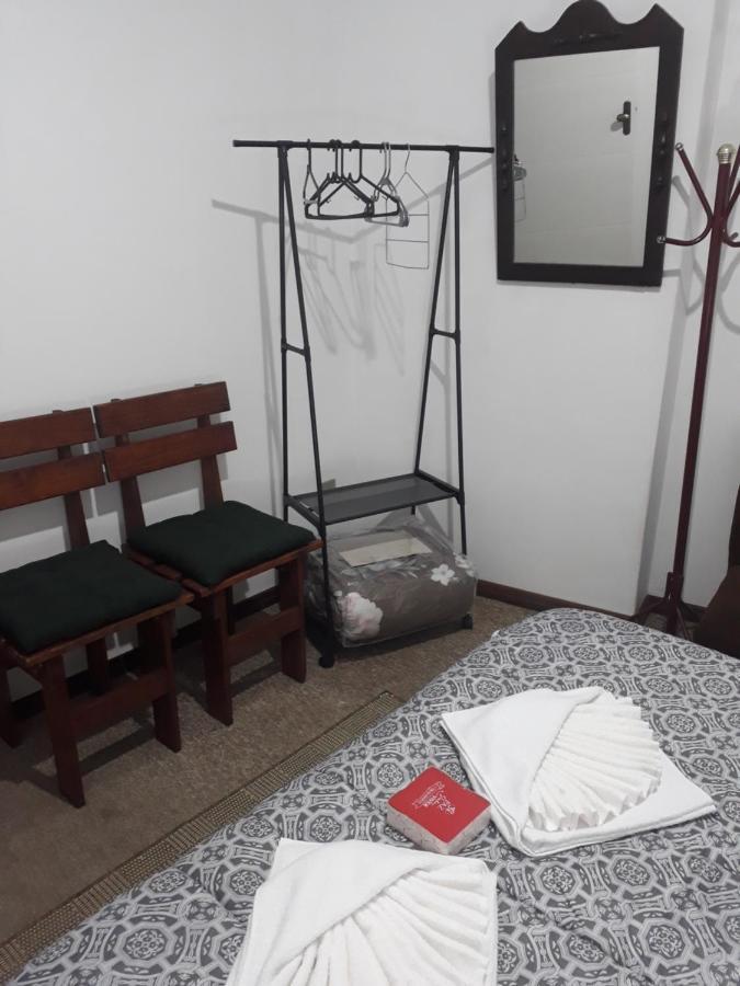 Apartamentos Por Diaria Av Domingos De Almeida 펠로타스 외부 사진